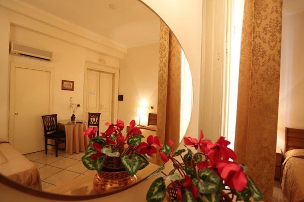Bovio Suite Neapel Exterior foto