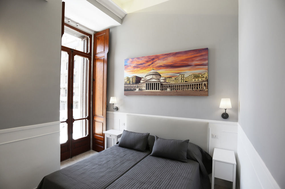 Bovio Suite Neapel Exterior foto