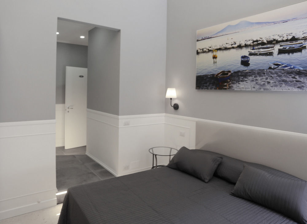 Bovio Suite Neapel Exterior foto