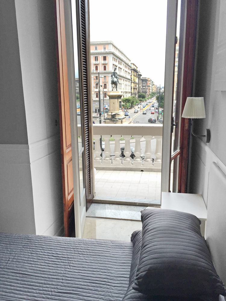 Bovio Suite Neapel Exterior foto