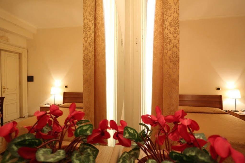 Bovio Suite Neapel Exterior foto